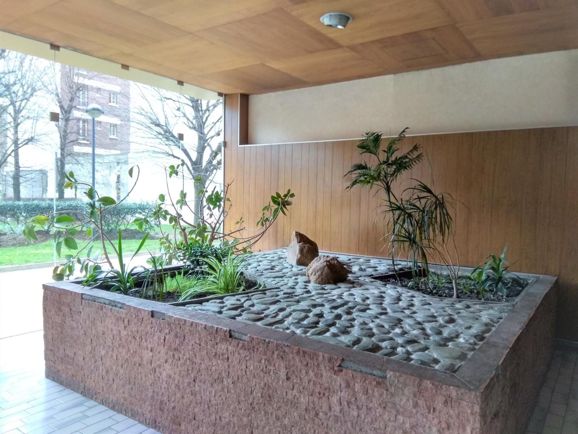 Budget Apart With Balcony And Great View سان دوني المظهر الخارجي الصورة